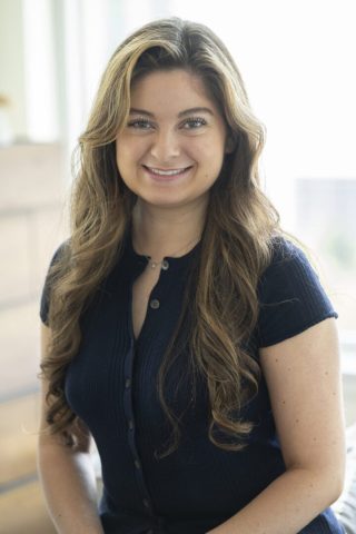 Bella Meyer Registered Nurse